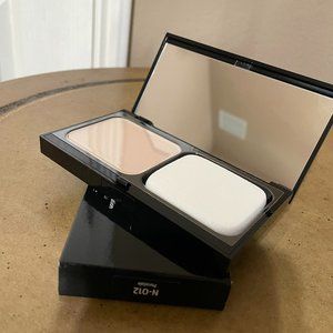 Bobbi Brown Skin Weightless Powder Foundation - Porcelain